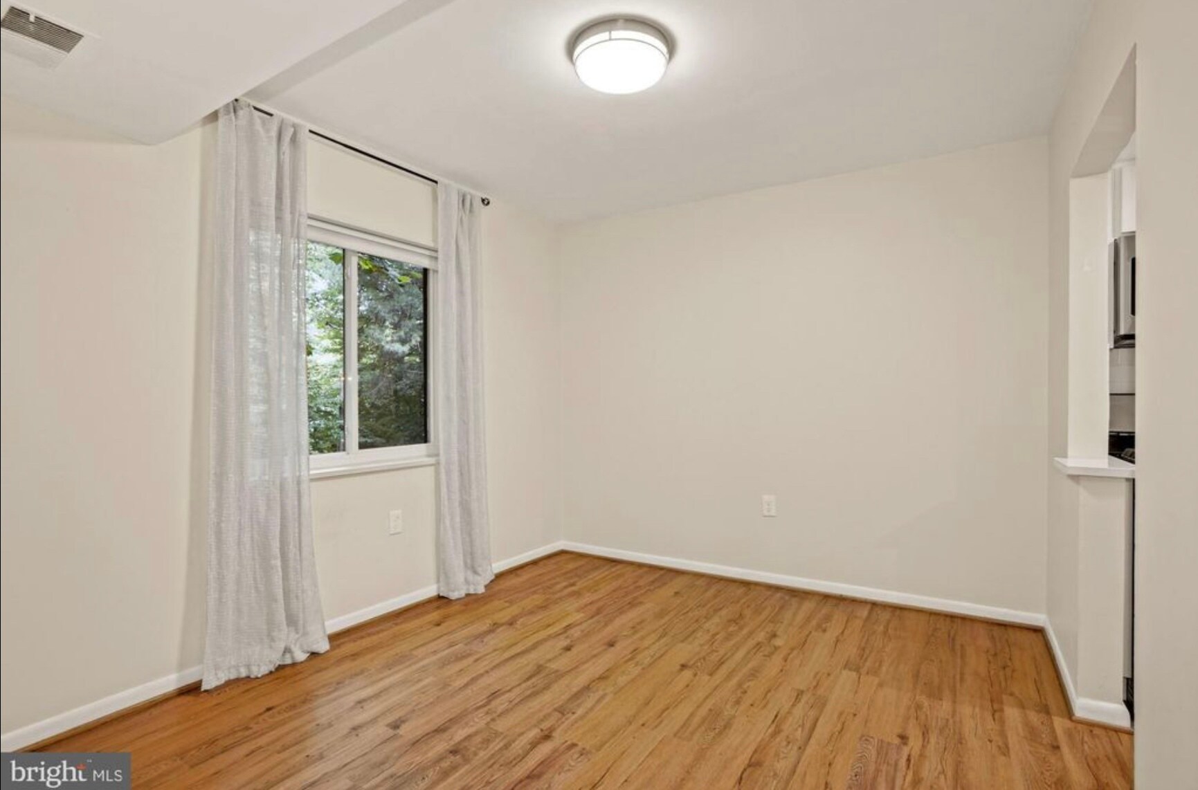Building Photo - 1524 Northgate Sq