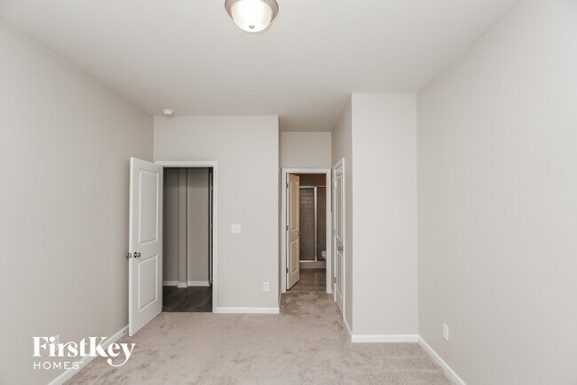 Building Photo - 36 Northridge Dr