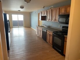 Building Photo - 228 S. Cottonwood unit 308 owned by PAC