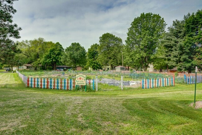 Building Photo - 5809 Balsam Rd