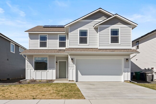 Primary Photo - Stunning 3 Bed, 2.5 Bath Home in Spokane V...