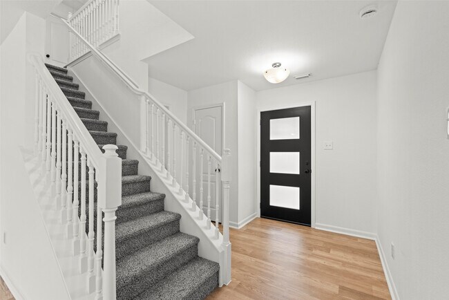 Building Photo - 6519 Bluestone Springs Ln