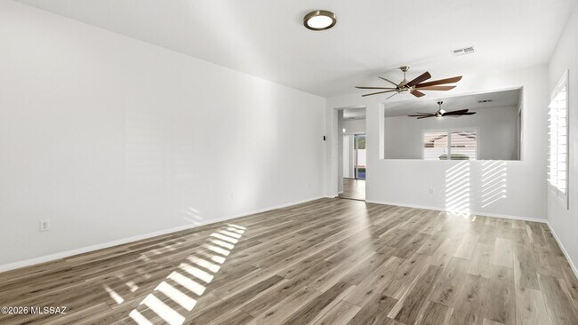 Building Photo - 33915 S Colony Dr