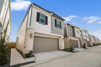 Building Photo - 3119 Quiet Sunset Dr