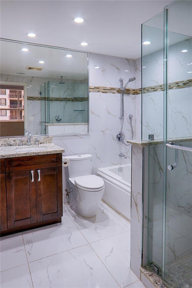 Building Photo - 10185 Collins Ave