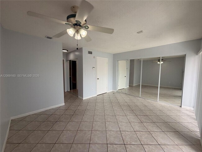 Building Photo - 8380 SW 154th Ave