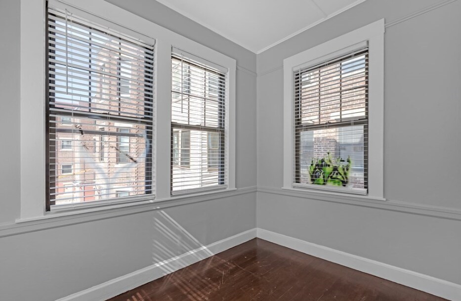 Building Photo - 51 Glenville Ave