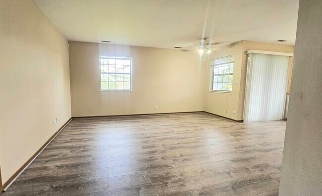 Building Photo - 36 Gant Cir
