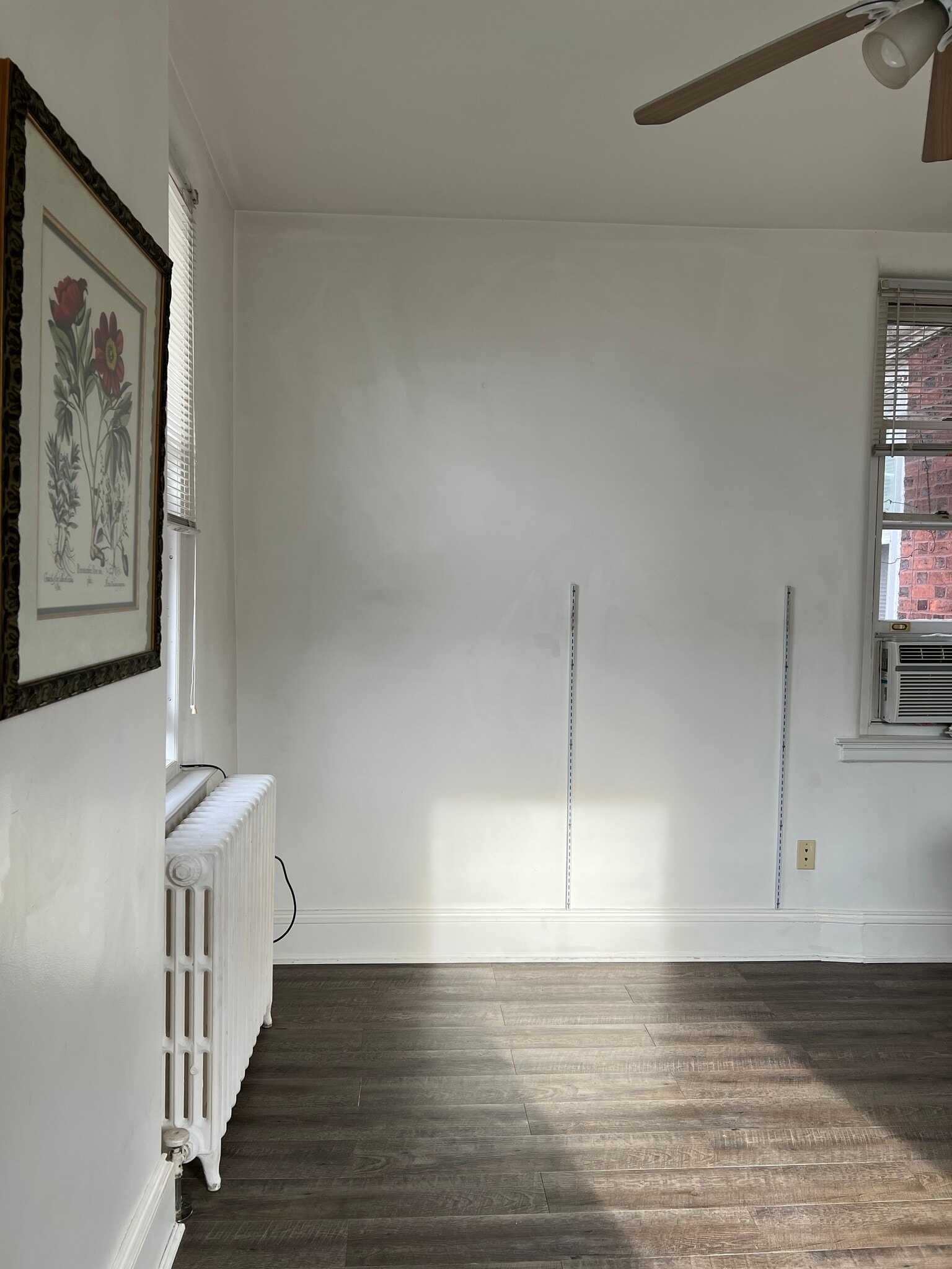 Living/Bed Room - 105 E Gowen Ave