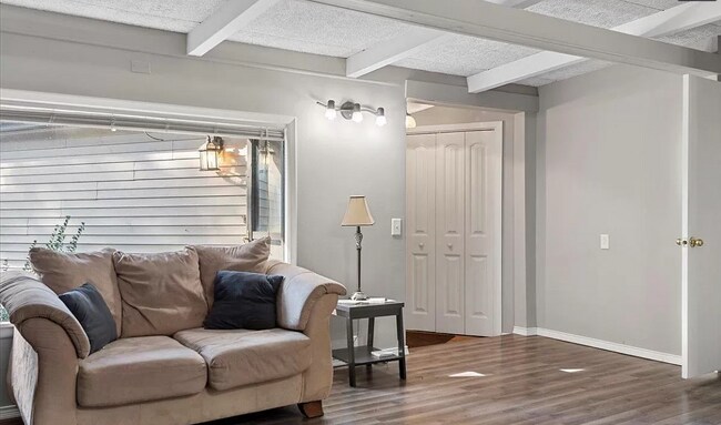 Building Photo - 6600 6th Street Frontage Rd E