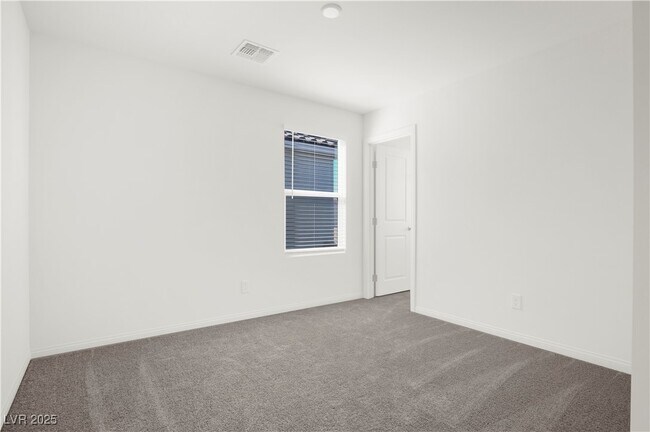 Building Photo - 3055 Magnolia Rnch Ave