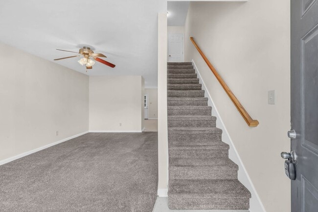 Building Photo - 784 Cherrybark Ln