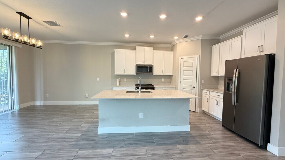 Building Photo - 4263 Cadence Loop