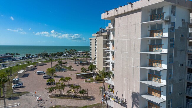 Building Photo - 5500 Bonita Beach Rd SW