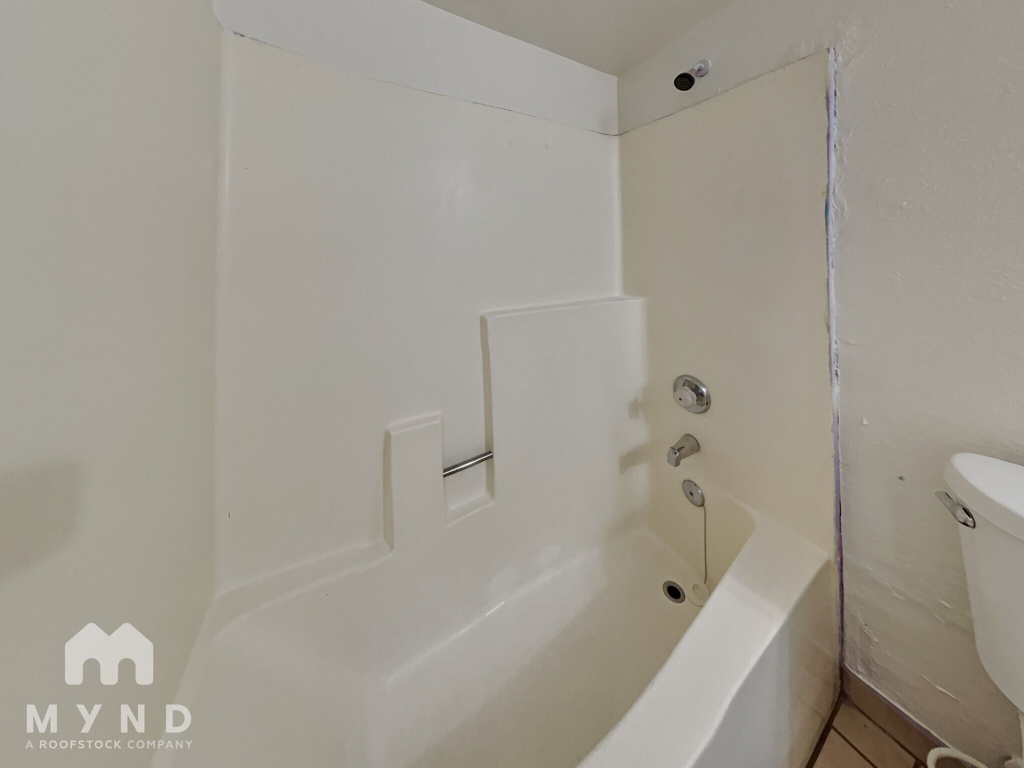 Building Photo - 2708 E Tierra Buena Ln