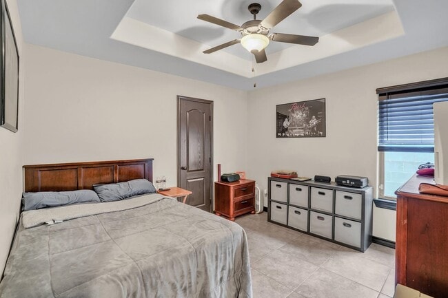 Building Photo - 317 Altozano Dr