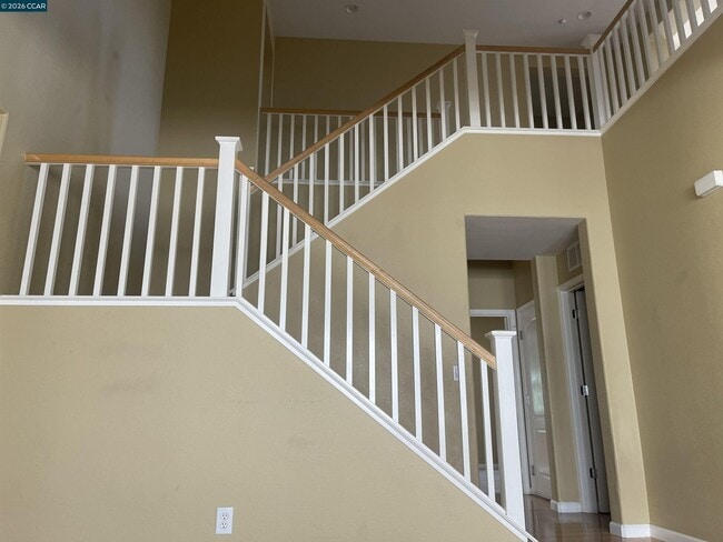 Building Photo - 2683 Presidio Dr