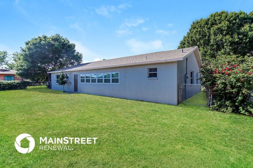 Building Photo - 1513 Hendren Dr