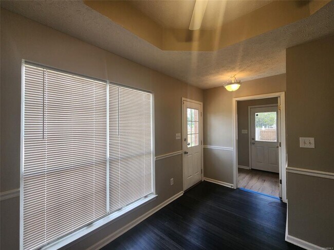 Building Photo - 1464 Co Rd 39