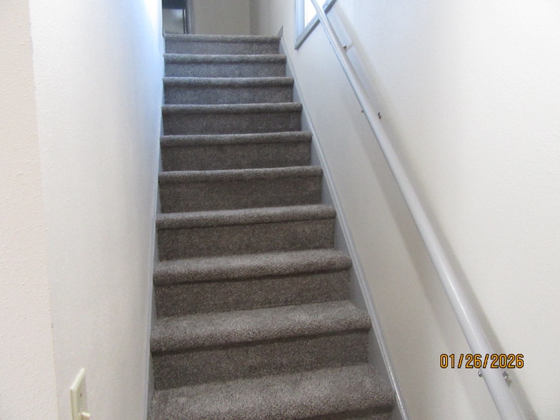 Building Photo - 353 Blake St