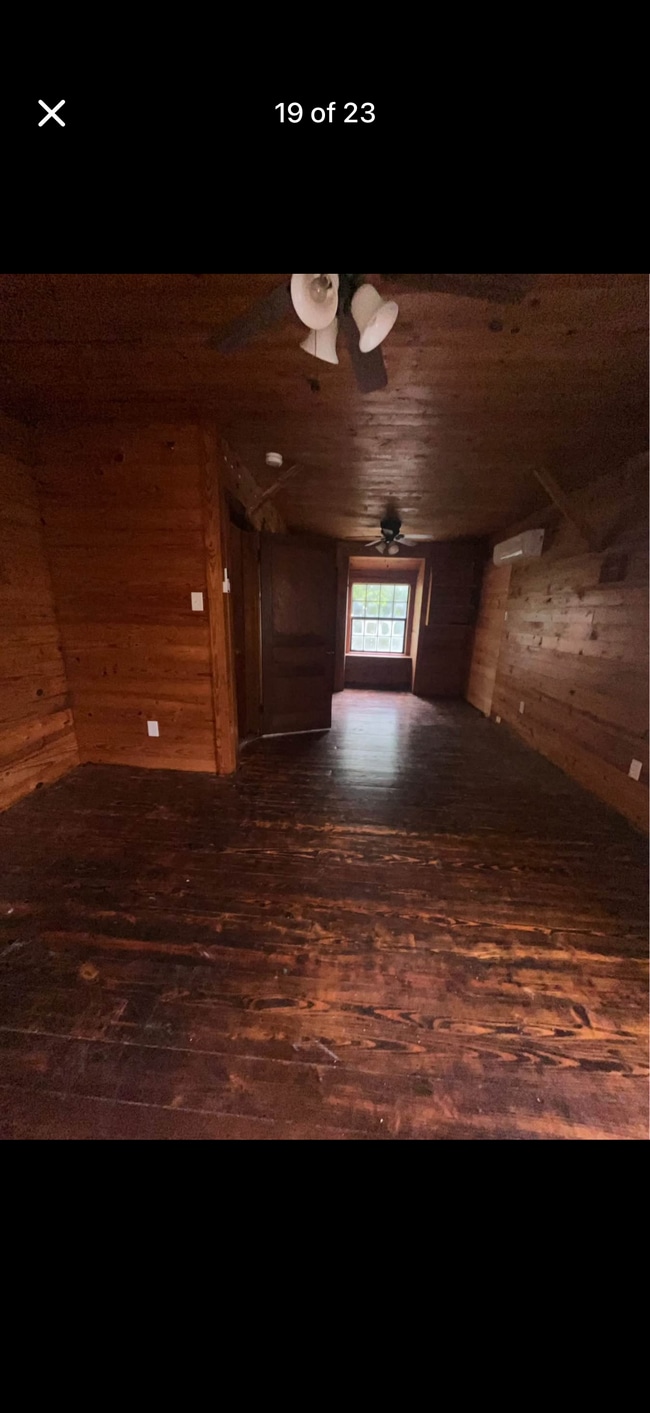 Building Photo - 8423 Hwy 51 S