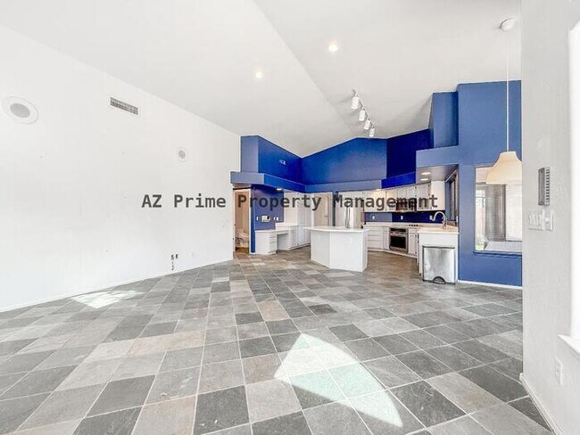 Building Photo - 5501 E Shea Blvd
