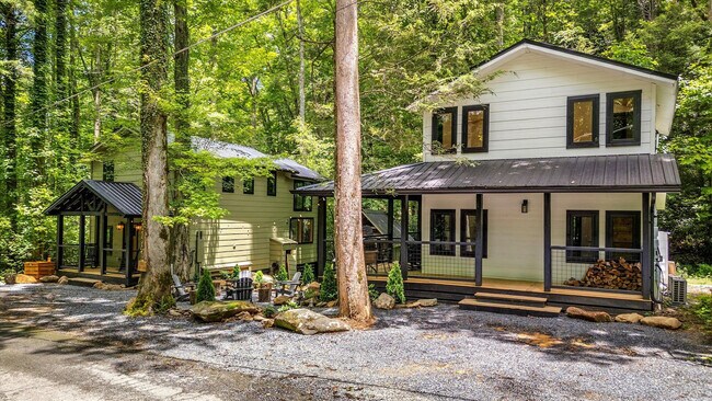 Building Photo - 152 Baxter Rd