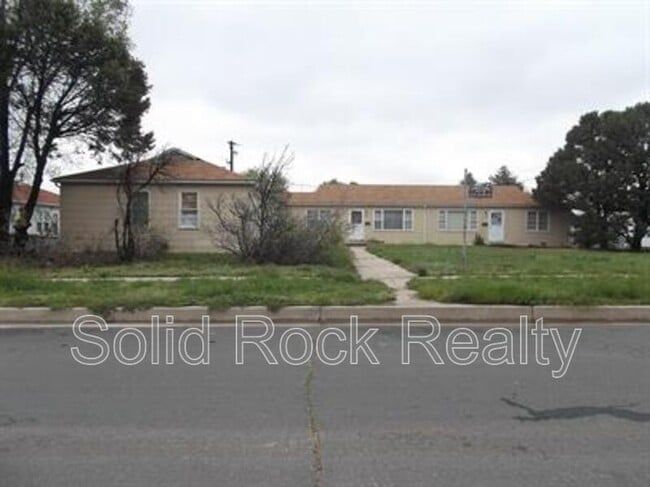 Building Photo - 1214 Janes Ln