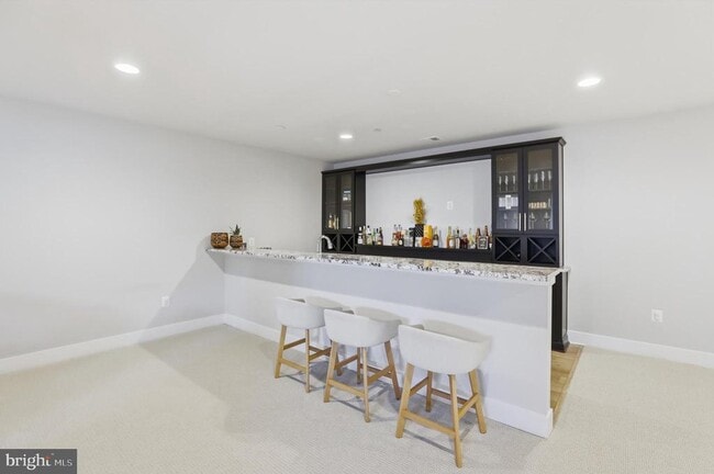 Building Photo - 9725 Lantana Wy