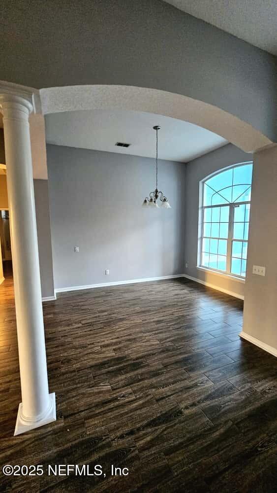 Building Photo - 709 Muskogee Ln