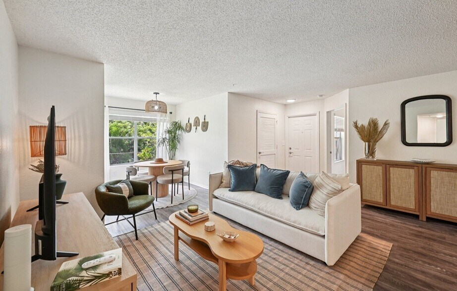 Primary Photo - The Lucille Apartments