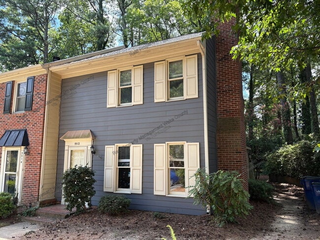 Building Photo - 5512 Hamstead Crossing
