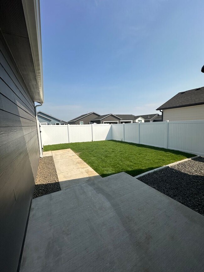 Building Photo - 5276 E Antares Ln