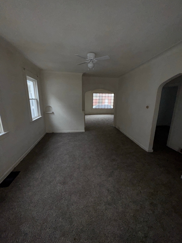 Building Photo - 240 Dexter St