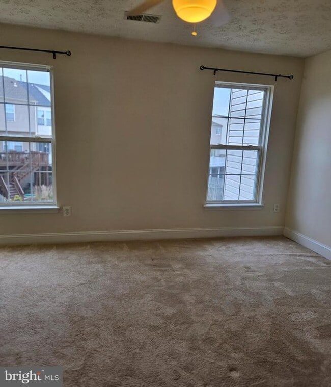 Building Photo - 4512 Warm Stone Cir