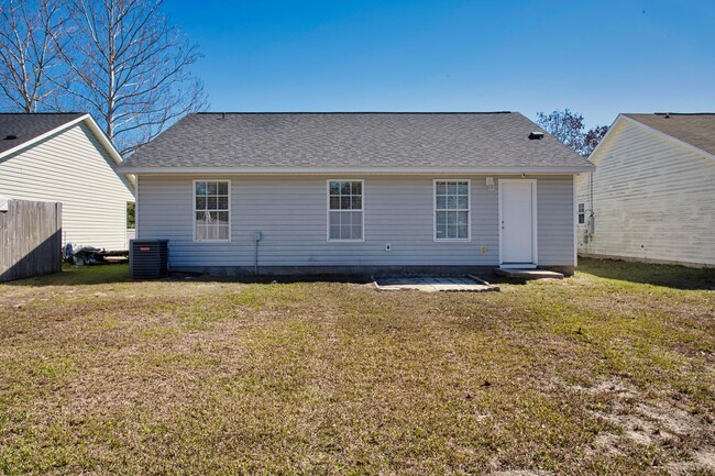 Building Photo - Gulf Breeze High School District Home Avai...