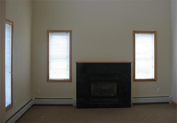 Building Photo - 2 Sandy Way