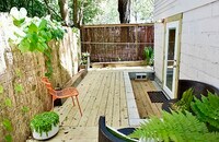 Building Photo - 21 Arenta St