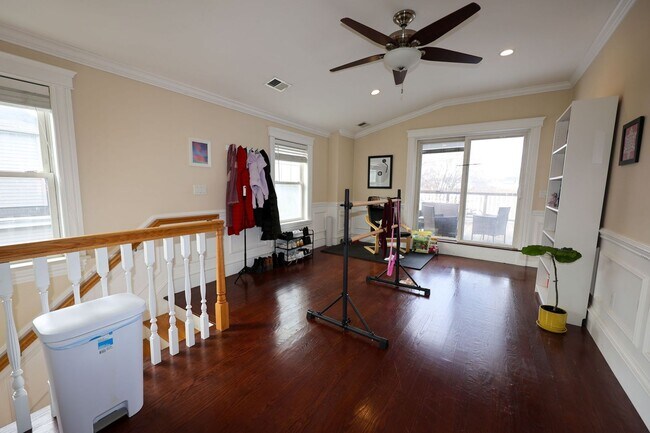 Building Photo - AMAZING 4 bed 3 bath in Brighton... JUNE 1ST MOVE IN