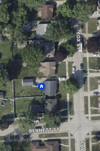 Building Photo - 17611 Fox