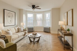 Building Photo - 4733 Cedar Ave