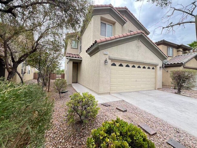 Building Photo - Nice 2 story house