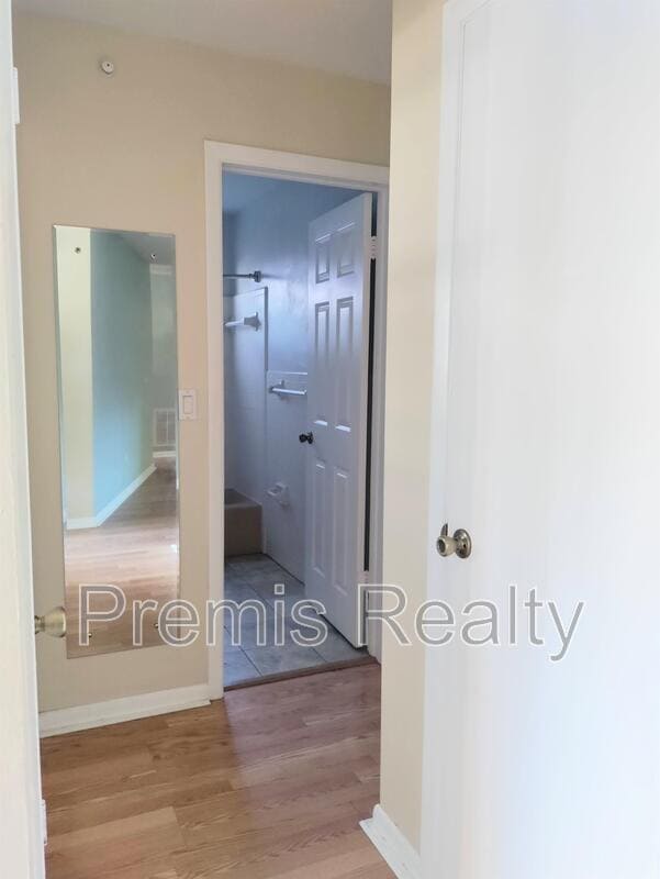 Building Photo - 6764 297th Ave N