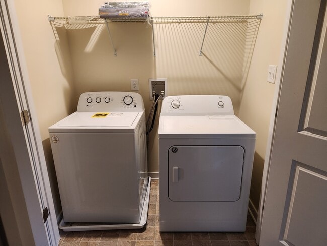 Building Photo - 1344 Stone Rdg Pk Lp