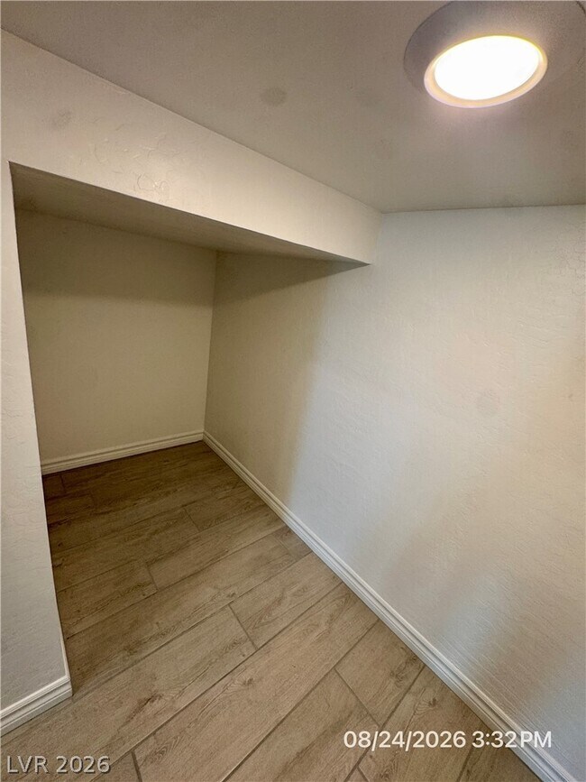 Building Photo - 859 Nova Heights St