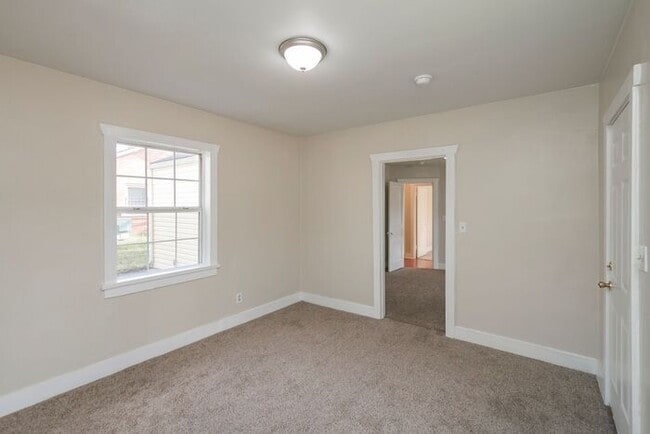Building Photo - Charming Historic East Nash 3Bed/2Bath!