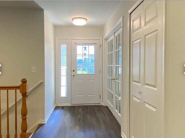 Building Photo - 5363 Danbury Cir