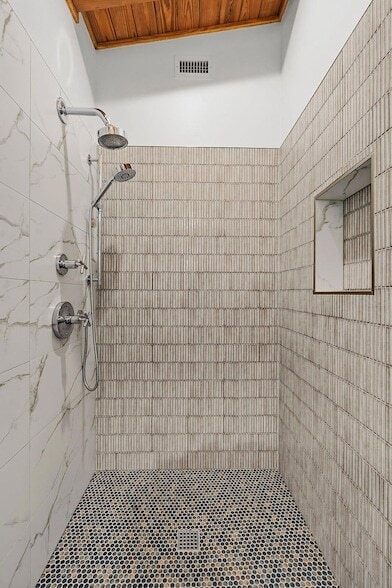 Building Photo - 407 Almarion Dr