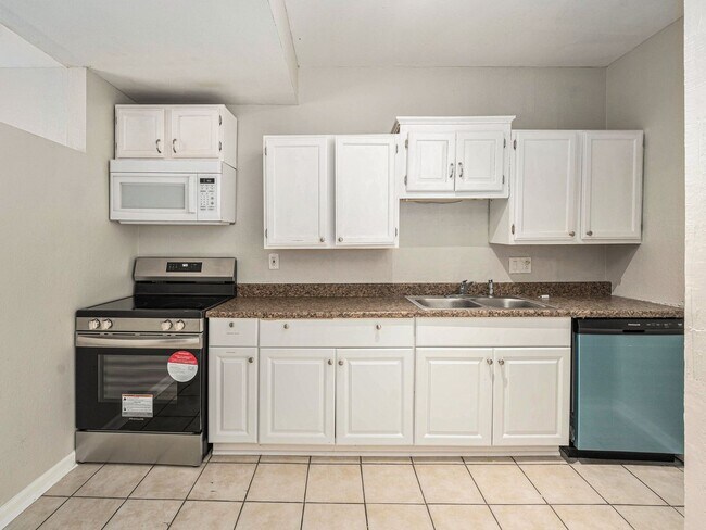 Building Photo - Bellefontaine