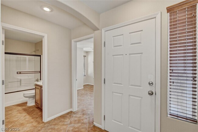 Building Photo - 2780 Kona Crest Ave